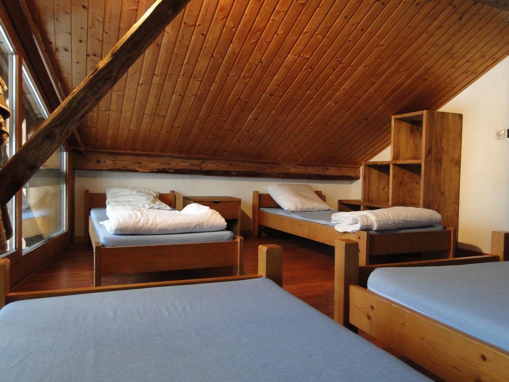 Gite Des Moulins Samoëns Exteriör bild